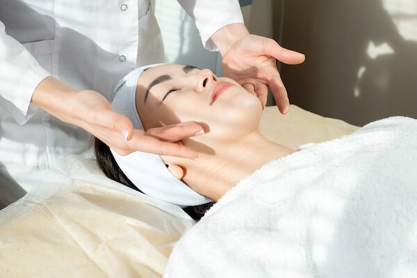 Singapore Extraction Facial, Best Extraction Facial